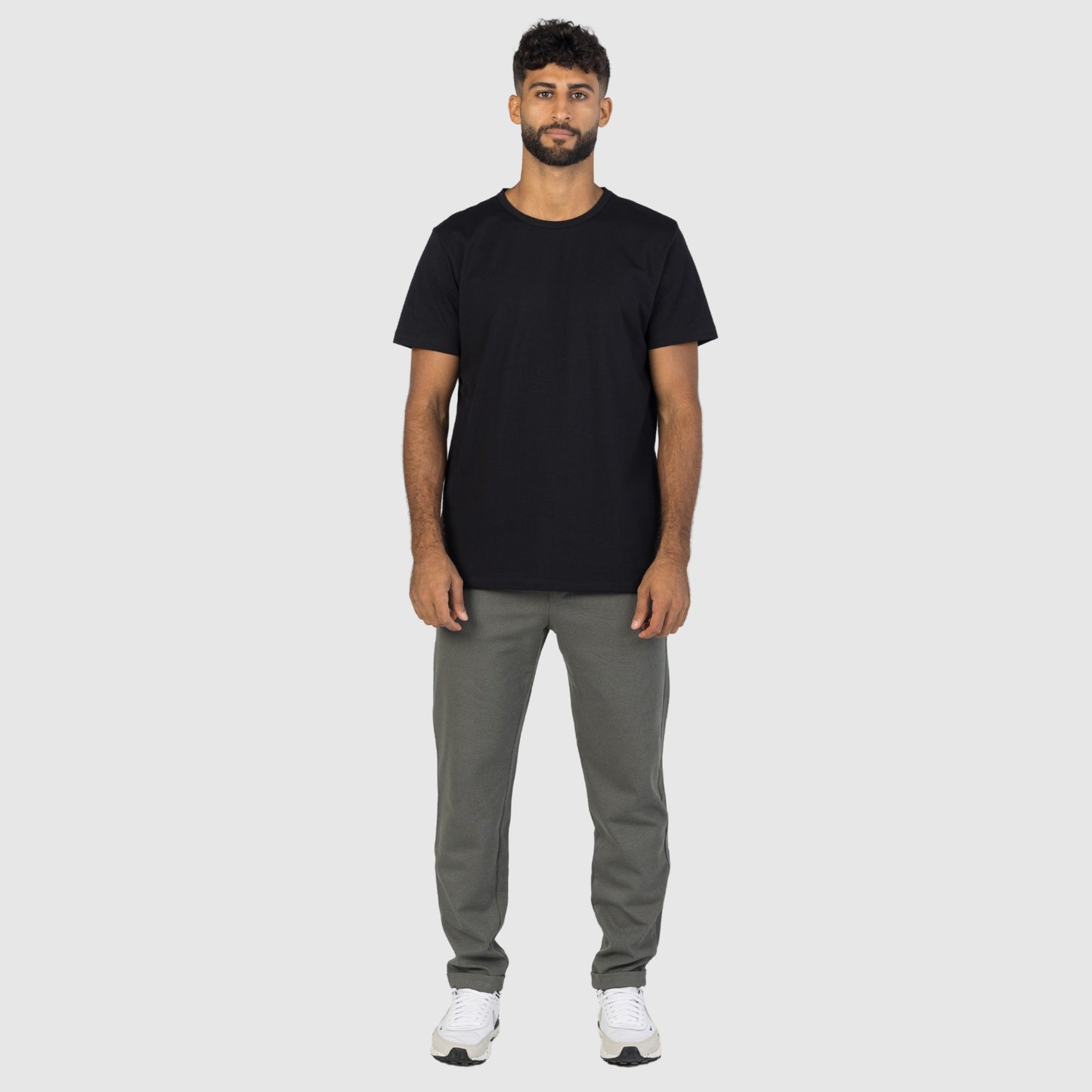 crew neck black tee